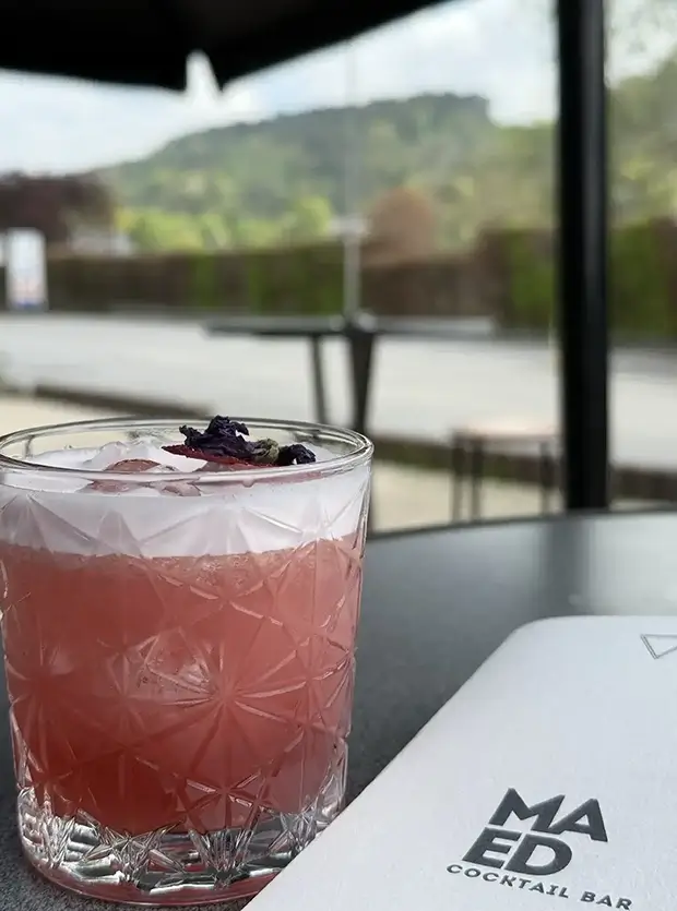 Cocktail served outdoors at an event